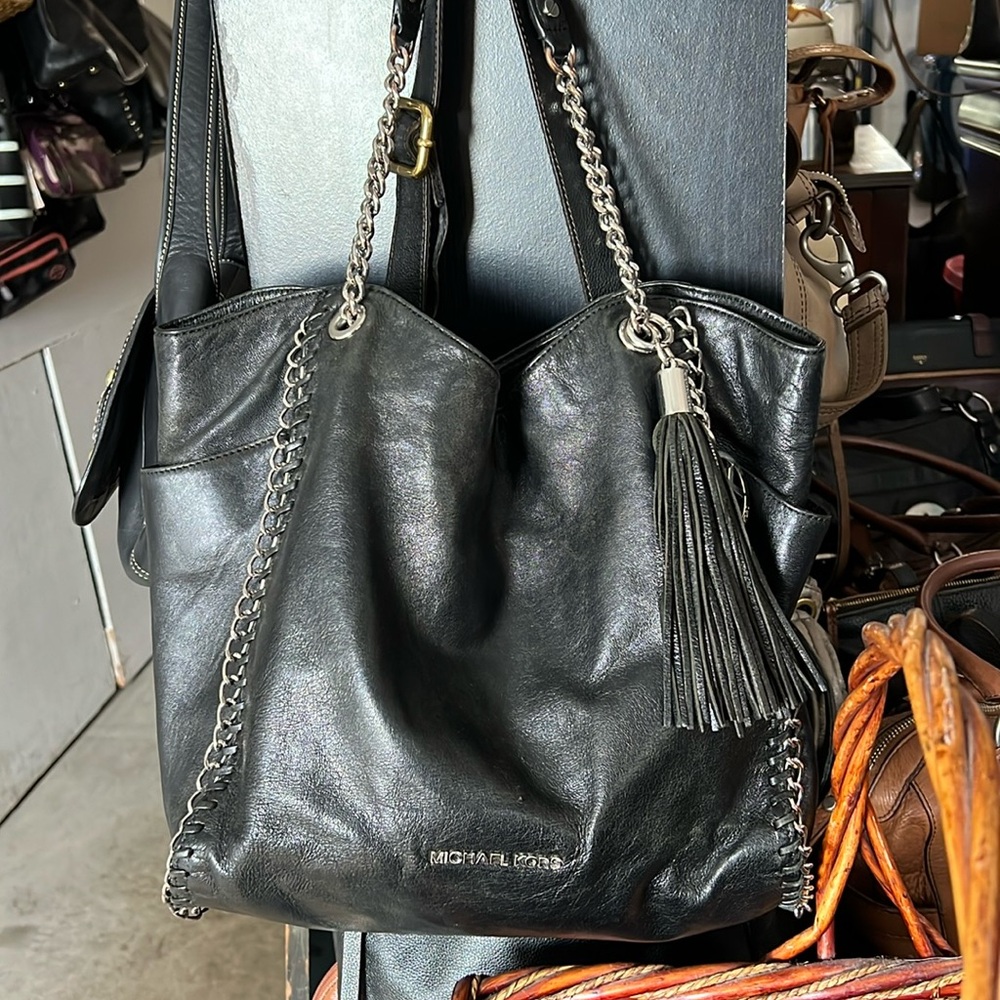 Gorgeous MICHAEL KORS SHOULDER BAG